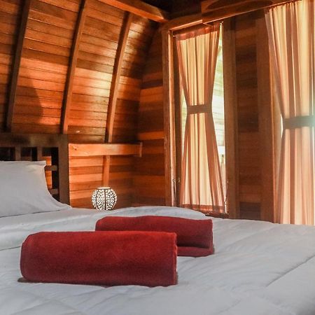 Lumbung Temu Homestay Ungasan Exteriör bild