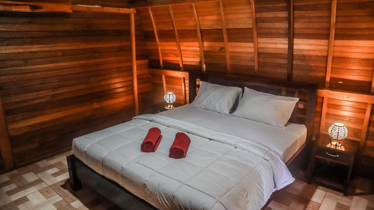 Lumbung Temu Homestay Ungasan Exteriör bild